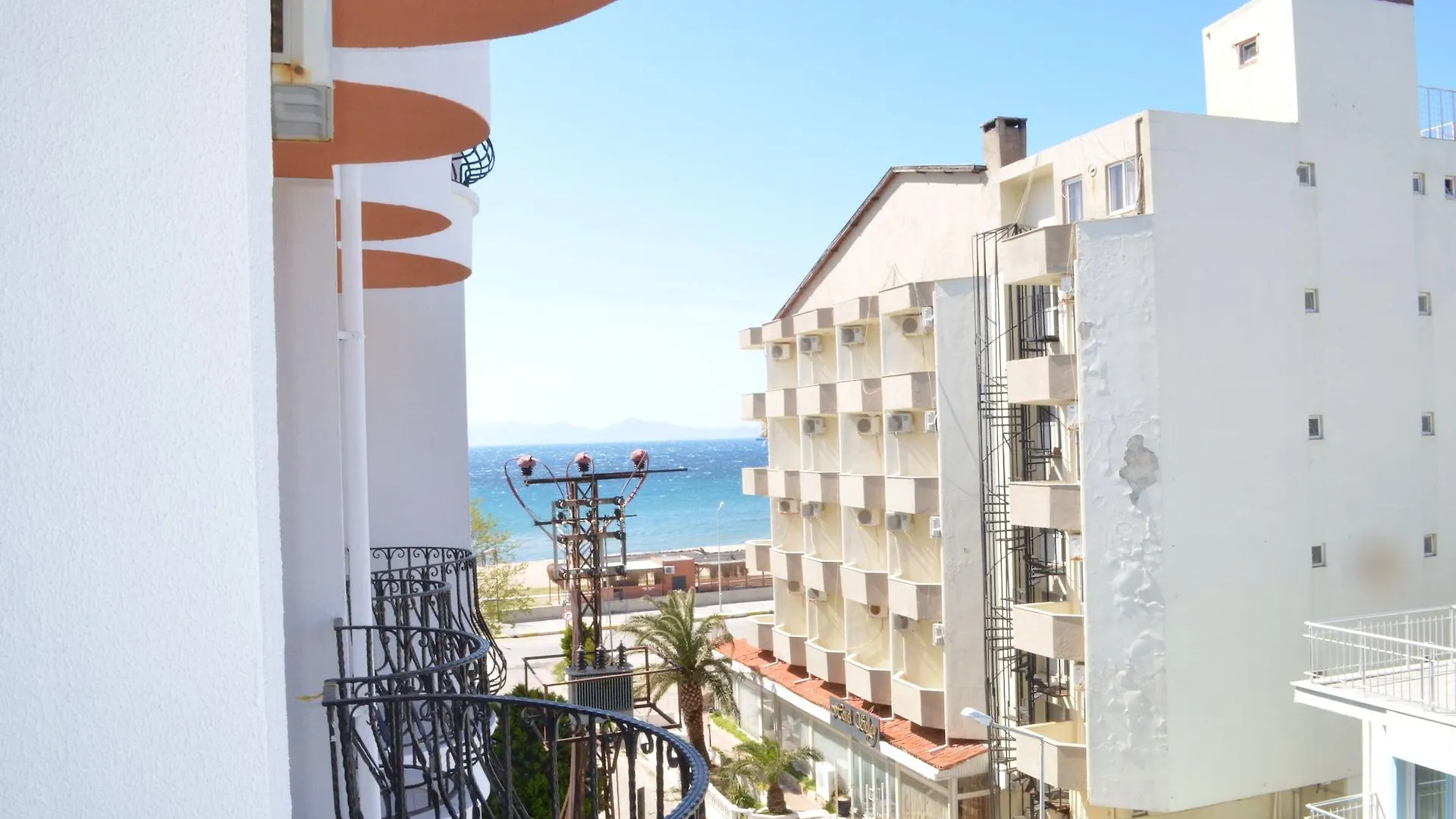 Grand Milano Hotel Ayvalik