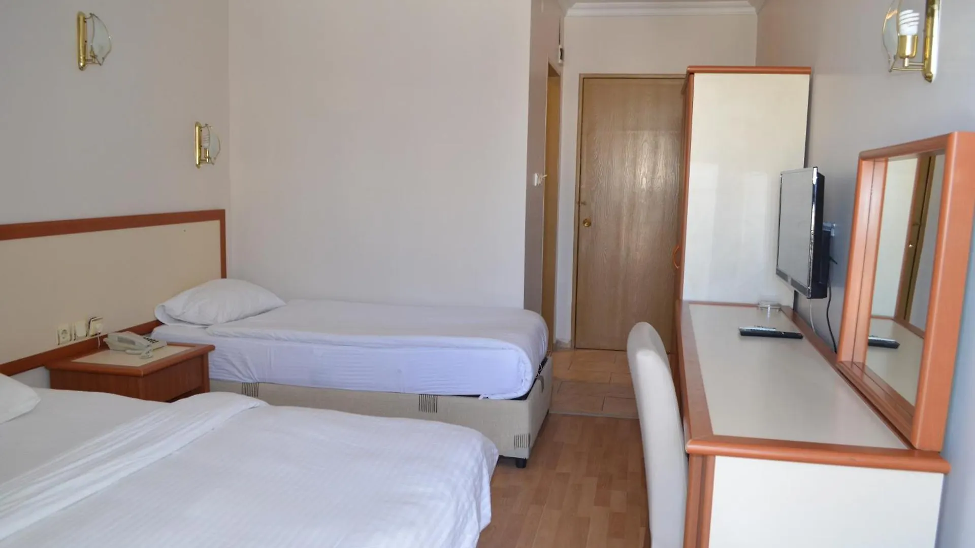 Grand Milano Hotel Ayvalı