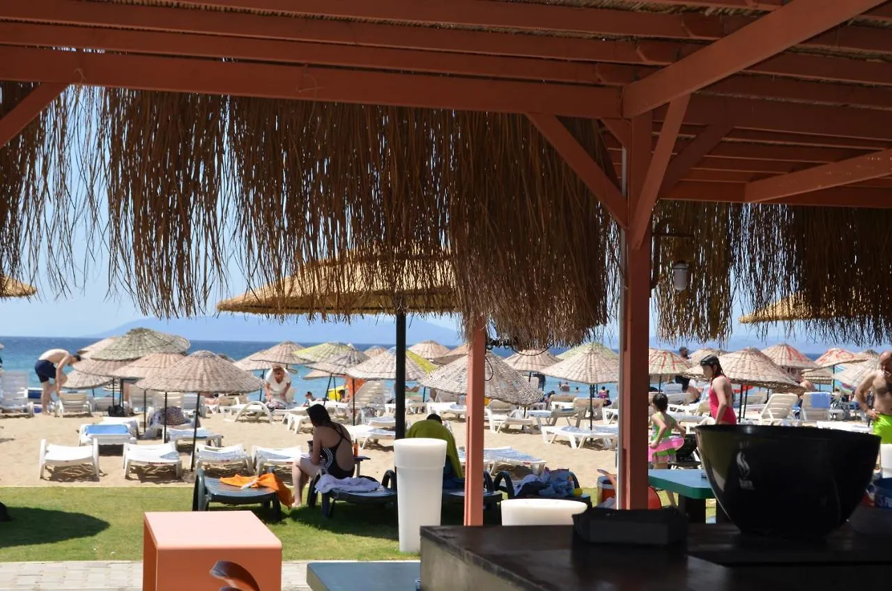 Grand Milano Hotel Ayvalik